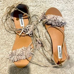 Used Steve Madden nude sandals